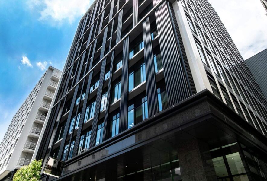 大阪府 新大阪に先進性とデザイン性を兼ね備えた次世代のオフィスビル Vianode Shin Osaka ヴィアノード新大阪 がオープン 賃貸オフィス シェアオフィスの提供が開始 利用者を募集中 新大阪 オフィス シェアオフィス 空き家リノバニュース アキヤリノバ